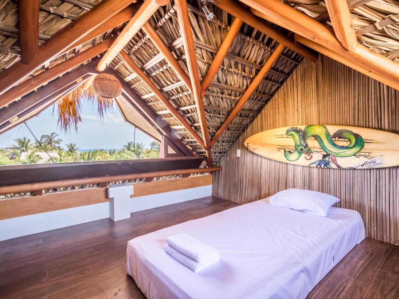 Experiencia Surf Camp Hostel Brisas de Zicatela Kültér fotó